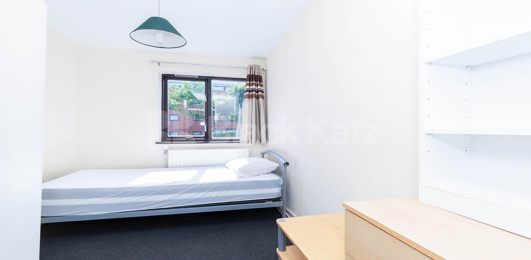 			NEW INSTRUCTION!, 3 Bedroom, 1 bath, 1 reception Flat			 Dalmeny Avenue, TUFNELL PARK